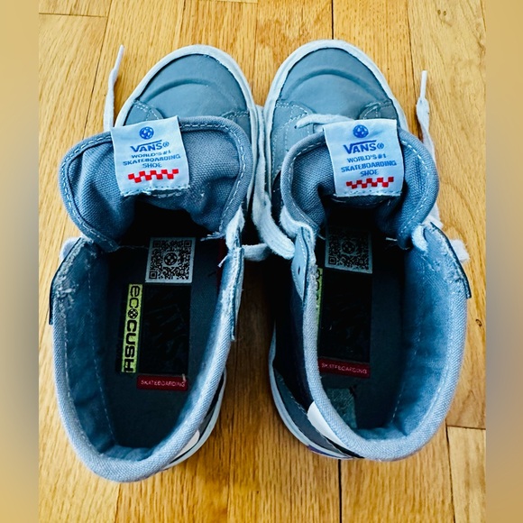 Vans Off the Wall Women’s High-Top Sneakers Gray w Black/White Accents Size 5.5 - Picture 3 of 9